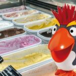 Adiós al helado Punky, el pingüino que marcó los veranos de los 80 y 90