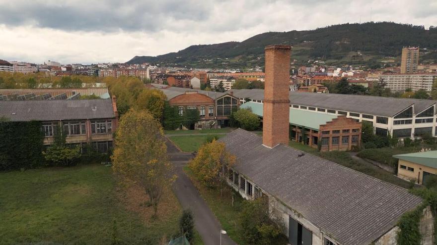 Oviedo pisa el acelerador para «derribar» los muros de La Vega: esta es la hoja de ruta para recuperar la antigua fábrica