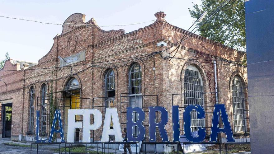 La fábrica de La Vega se convertirá en la fachada de Oviedo y acogerá empresas de investigación: el concurso de ideas ya es una realidad