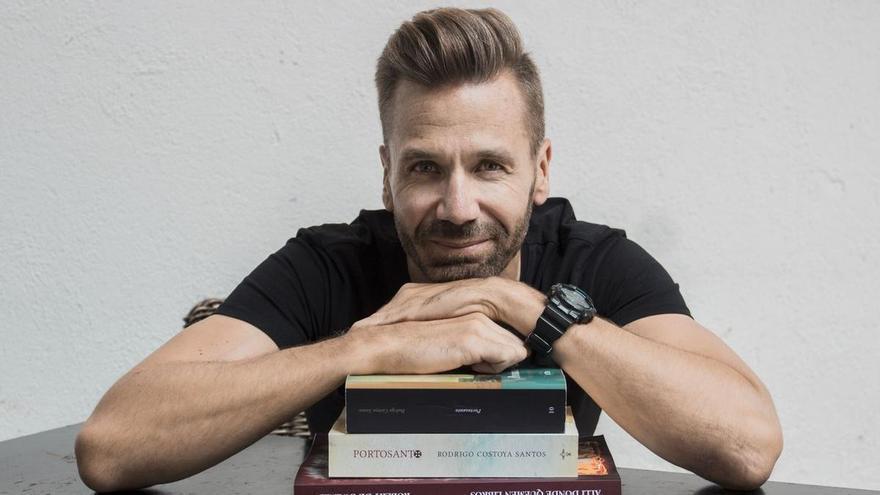 Encuentro con el escritor Rodrigo Costoya, el gran divulgador del Camino de Santiago