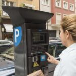 Parquímetros por la noche a partir de las 21.00 y también los domingos: se aprueba el inesperado cambio a la hora de aparcar en zona azul