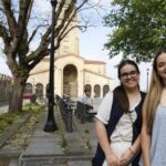 De Gijón a Madrid para disfrutar de la visita del papa León XIV: «Será una experiencia que nos transformará el corazón»