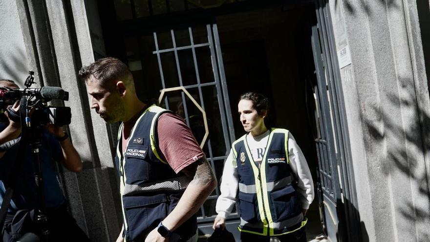El juez del caso Plus Ultra considera que Zapatero es el presunto líder de una «estructura estable y jerarquizada de tráfico de influencias”