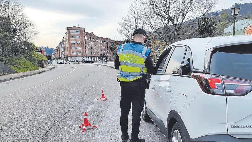 La multa que van a recibir miles de conductores en el buzón los próximos días: sanción «especialmente agresiva» por lo ocurrido con la V25