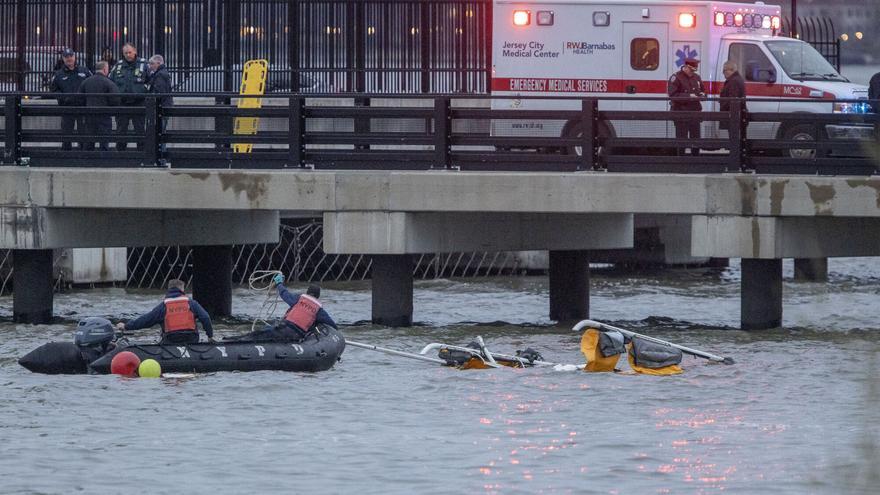 Un impacto de aves habría provocado el accidente de helicóptero en Nueva York en el que murió una familia catalana