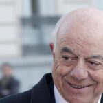 La Audiencia Nacional abre juicio a BBVA, Francisco González y otros 14 exdirectivos por el caso Villarejo