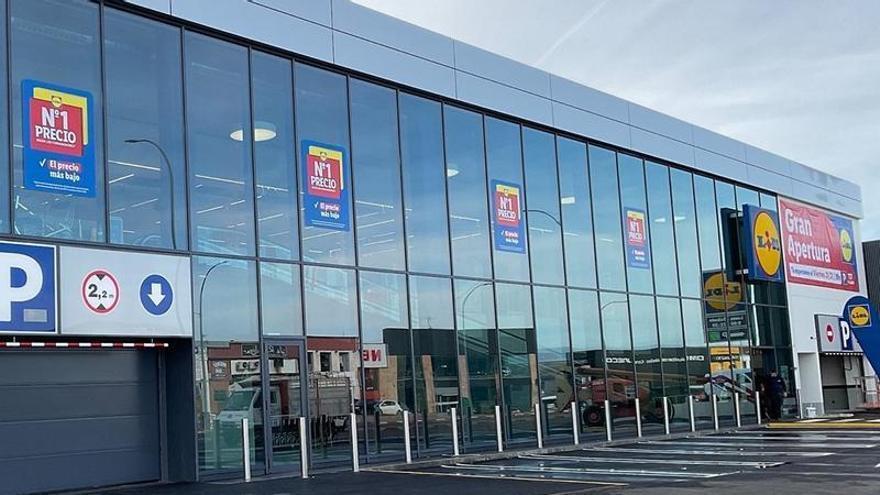 Mañana se esperan colas kilométricas en Lidl para conseguir el cochón hinchable más cómodo y barato del mercado: ideal para el camping