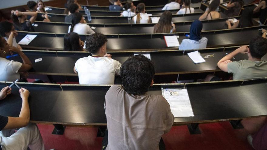 El punto ciego de la selectividad: quién corrige los exámenes y con qué criterios