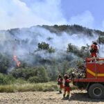 La impotencia de luchar contra el fuego descontrolado en Zaragoza: “Esto es desolador, está todo quemado”